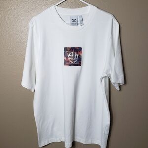 Adidas Originals Men's Lunar New Year Trefoil Graphic Lenticular Tee-Size L